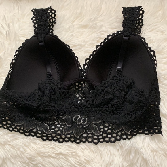 Aerie Bralette- Black Adjustable Strap - Picture 2 of 3